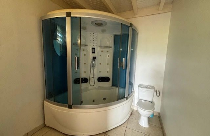 Location Maison 113m&sup2; 4 pi&#232;ces Sainte Anne