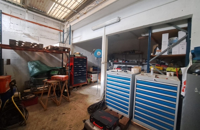 Location Divers 335.47m² Pointe-à-Pitre