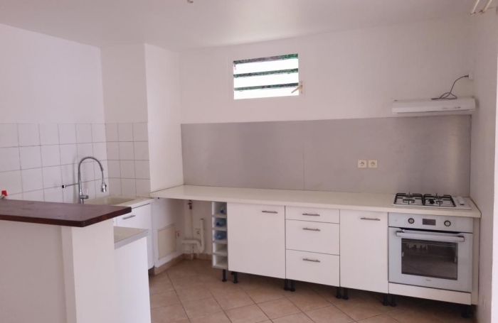 Location Appartement 44m&sup2; 2 pi&#232;ces Les Abymes