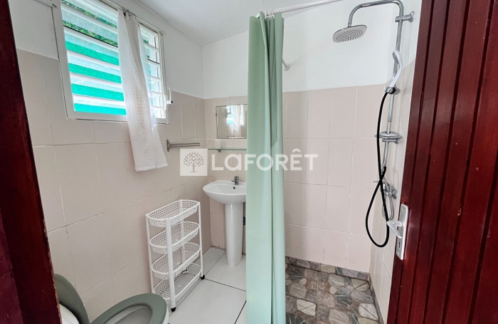Location Maison 22.17m² 1 pièce Gosier