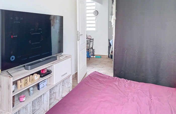 Vente Immeuble 105m² 6 pièces Pointe-à-Pitre