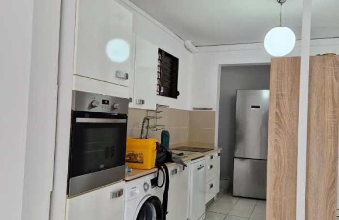 Location Appartement 103.5m&sup2; 3 pi&#232;ces Basse-Terre