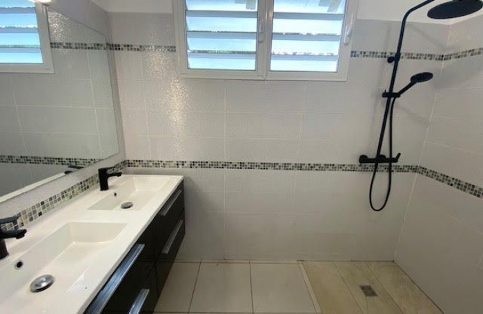 Location Maison 89.59m&sup2; 3 pi&#232;ces Saint François