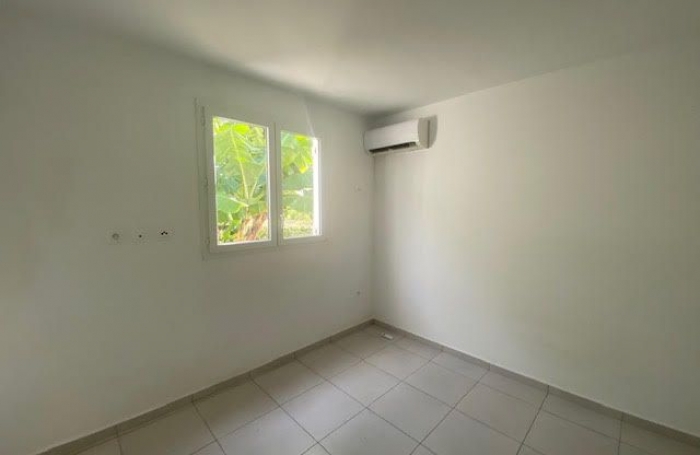 Location Maison 89.59m&sup2; 3 pi&#232;ces Saint François