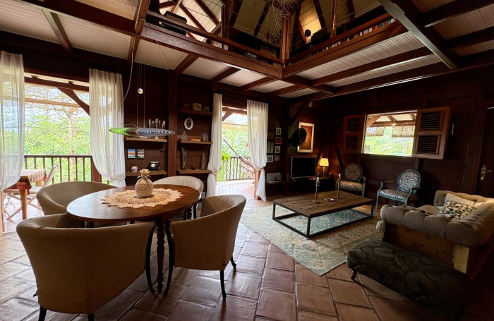 VILLA T3 + MEZZANINE + APPARTEMENT T2 MEUBLE + PISCINE BOUILLANTE