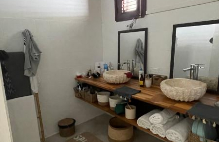 Location Maison 91m&sup2; 3 pi&#232;ces Gosier
