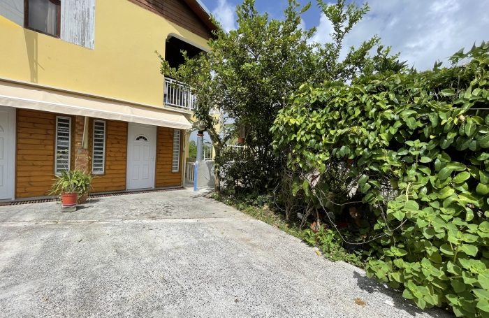 BEL APPARTEMENT T4 AVEC VUE CAMPAGNE