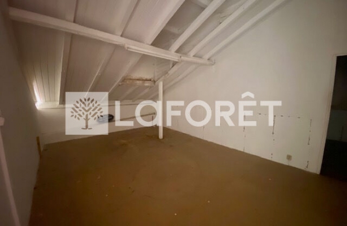 Vente Local commercial 94m² Basse-Terre