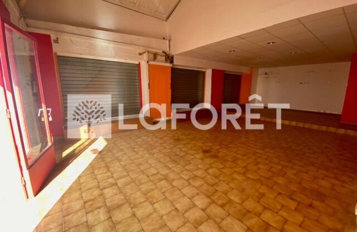 Vente Local commercial 94m² Basse-Terre