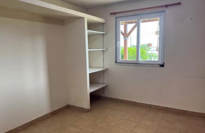 Vente Maison 88.65m&sup2; 4 pi&#232;ces Sainte Rose