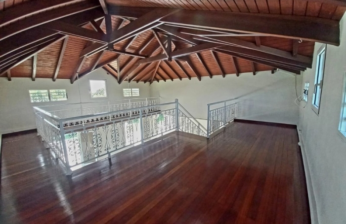 Vente Maison 291m&sup2; 7 pièces Les Abymes