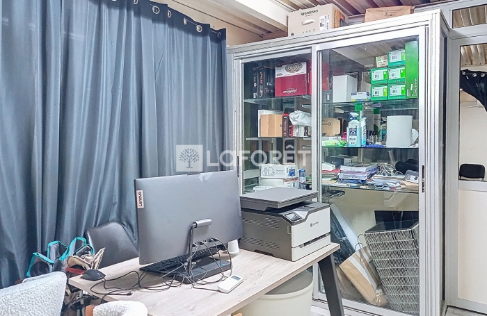 Vente Local commercial 331.14m² Pointe-à-Pitre