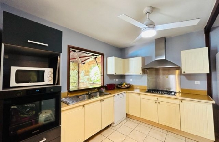 Location Maison 123.01m&sup2; 5 pi&#232;ces Baie Mahault