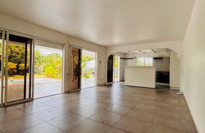 Location Maison 119m&sup2; 5 pi&#232;ces Petit-Bourg