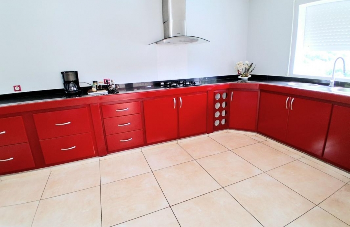 Location Maison 114.38m&sup2; 4 pi&#232;ces Les Abymes