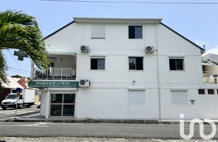 Vente Appartement 106m&sup2; 1 pi&#232;ce Port-Louis
