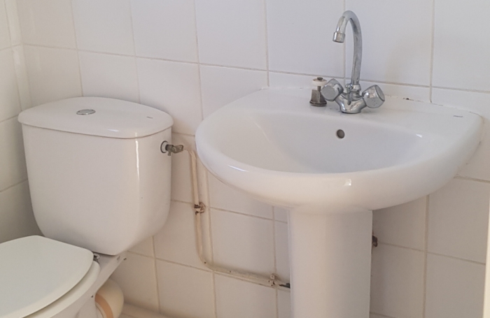 CHARMANT APPARTEMENT T3 A BAIE MAHAULT