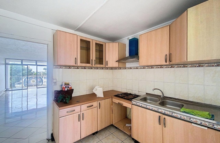 Location Appartement 105m² 5 pièces Pointe-à-Pitre