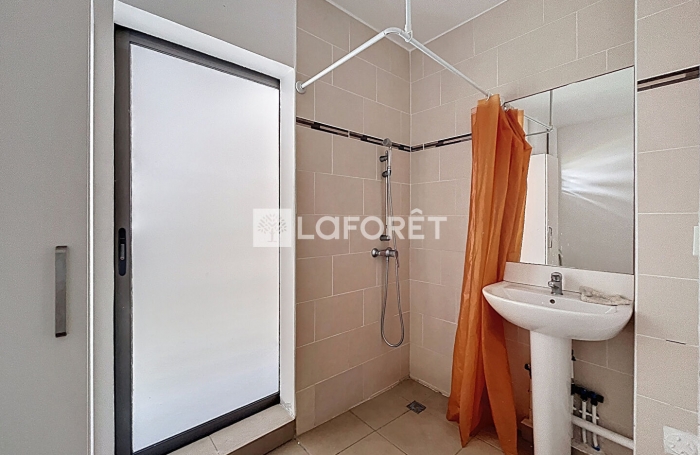 Location Appartement 53.6m² 3 pièces Saint François