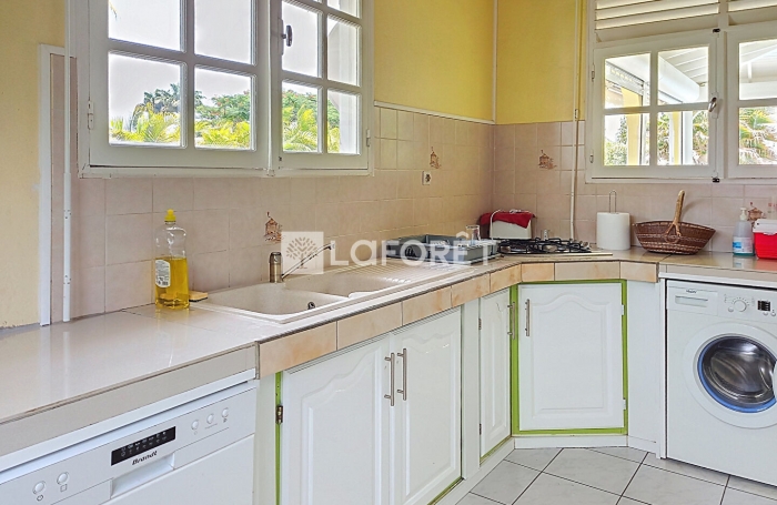 Location Maison 85m² 5 pièces Saint François