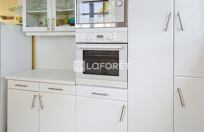 Location Maison 85m² 5 pièces Saint François