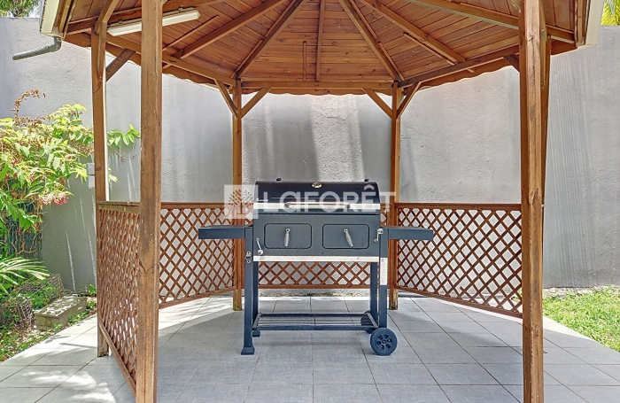 Location Maison 85m² 5 pièces Saint François