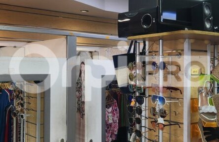 Vente Local commercial 