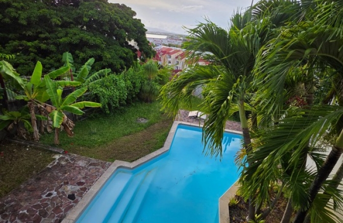 Vente Maison 320m&sup2; 7 pi&#232;ces Les Abymes