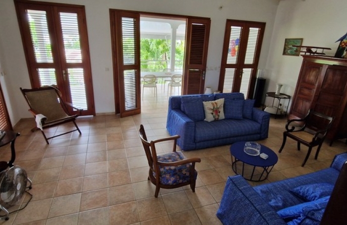 Vente Maison 320m&sup2; 7 pi&#232;ces Les Abymes