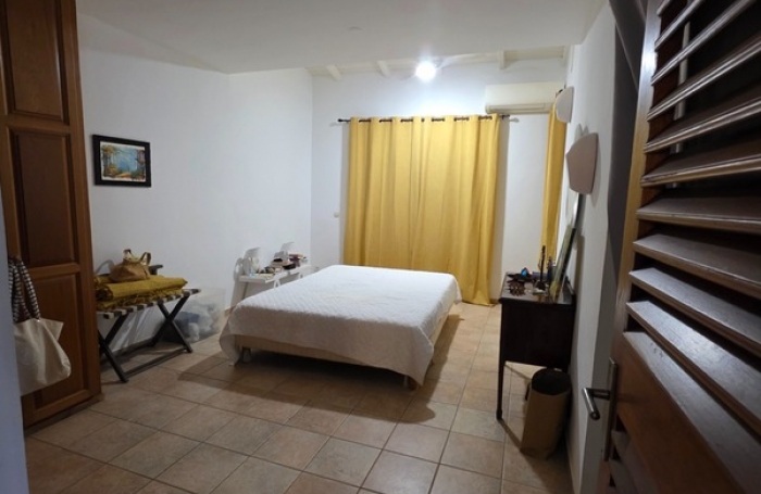 Vente Maison 320m&sup2; 7 pi&#232;ces Les Abymes