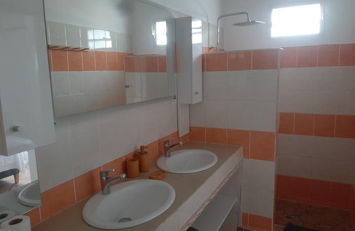 Charmante villa T4 meublée - Piscine