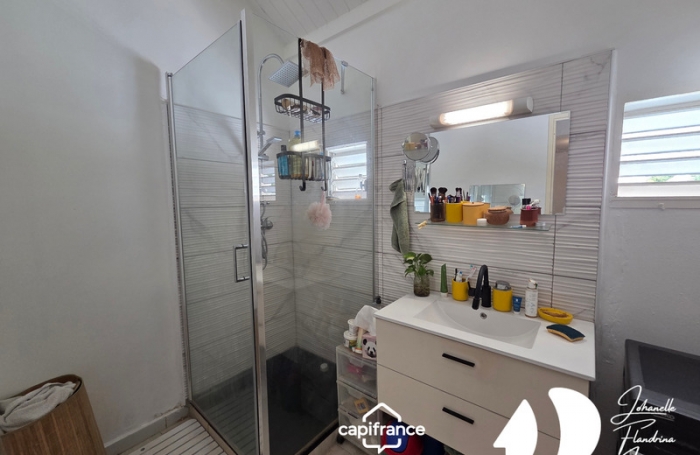 Location Appartement 71m&sup2; 4 pi&#232;ces Baie Mahault