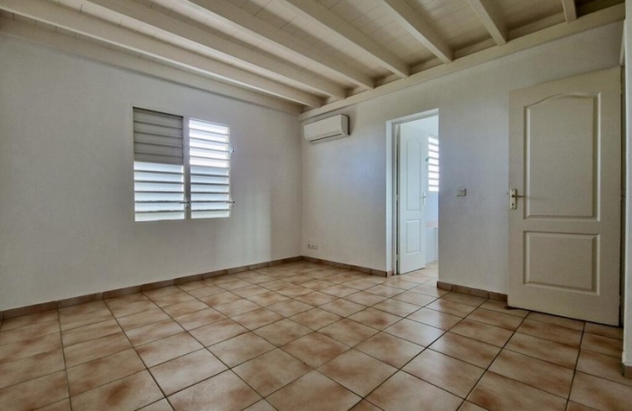 Vente Maison 104m&sup2; 6 pi&#232;ces Baie Mahault