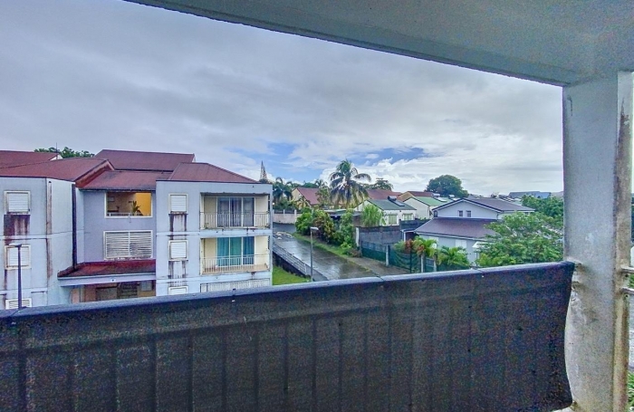 Vente Appartement 58.8m² 3 pièces Sainte Rose