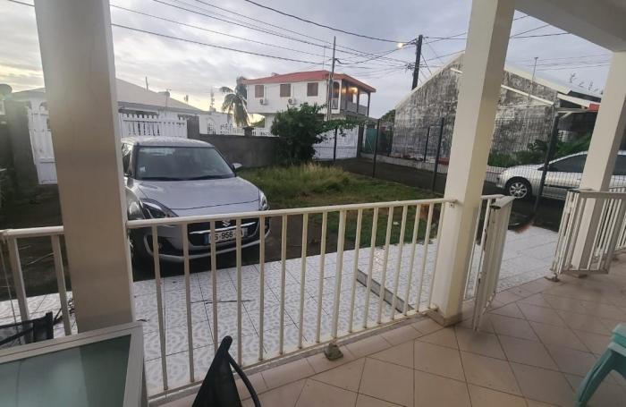 Location Maison 105m&sup2; 4 pi&#232;ces Gosier