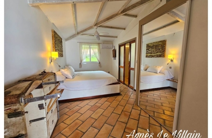 Vente Maison 131m&sup2; 6 pi&#232;ces Bouillante