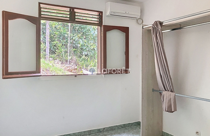 Location Maison 79.45m² 4 pièces Gosier