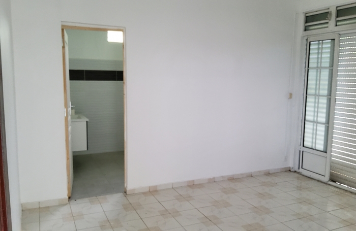 En location 1350 € par mois à Trois-Rivières : grande maison