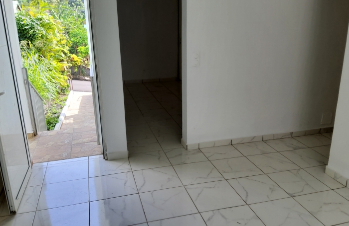 En location 1350 € par mois à Trois-Rivières : grande maison