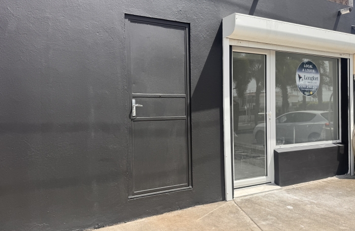 Local situé en centre ville des Abymes