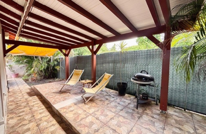 Maison 2 pièces - Les Abymes