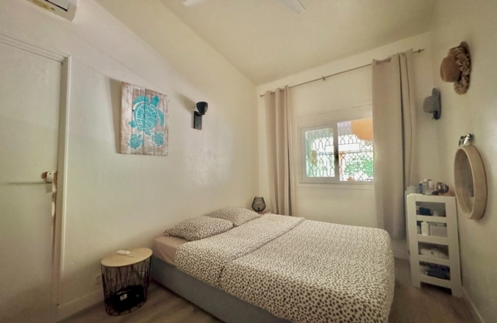 Vente Divers 232m&sup2; 11 pi&#232;ces Saint François