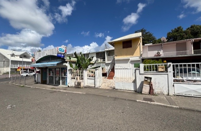 Local professionnel de 174m2 avec l'agence LONGFORT IMMOBILIER