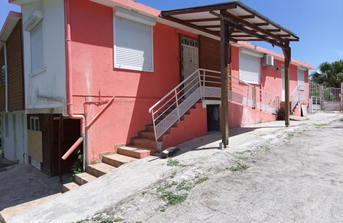 Location Maison 200m&sup2; 10 pièces Gosier