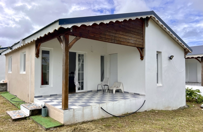 Jolie maison T3 récente meublée à louer dans la campagne de Sainte Anne
