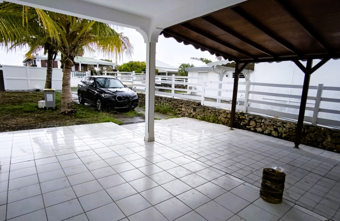 Maison 4 chambres à 10 min à pied du lycée de Ste-Anne