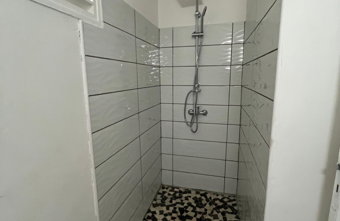 Maison 4 chambres à 10 min à pied du lycée de Ste-Anne