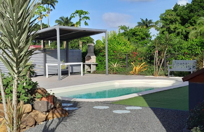 Vente Maison 76.29m&sup2; 3 pi&#232;ces Sainte Rose