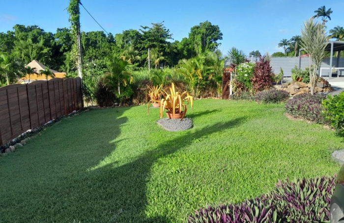 Vente Maison 76.29m&sup2; 3 pi&#232;ces Sainte Rose