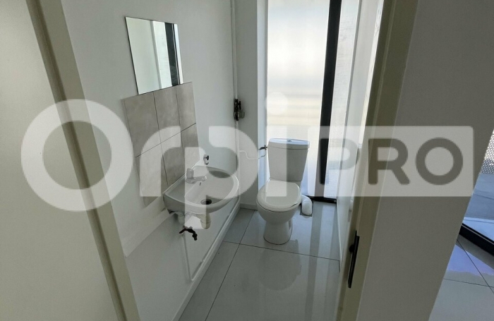 Avec Orpi BOUTAREL louez votre bureau de 47m2